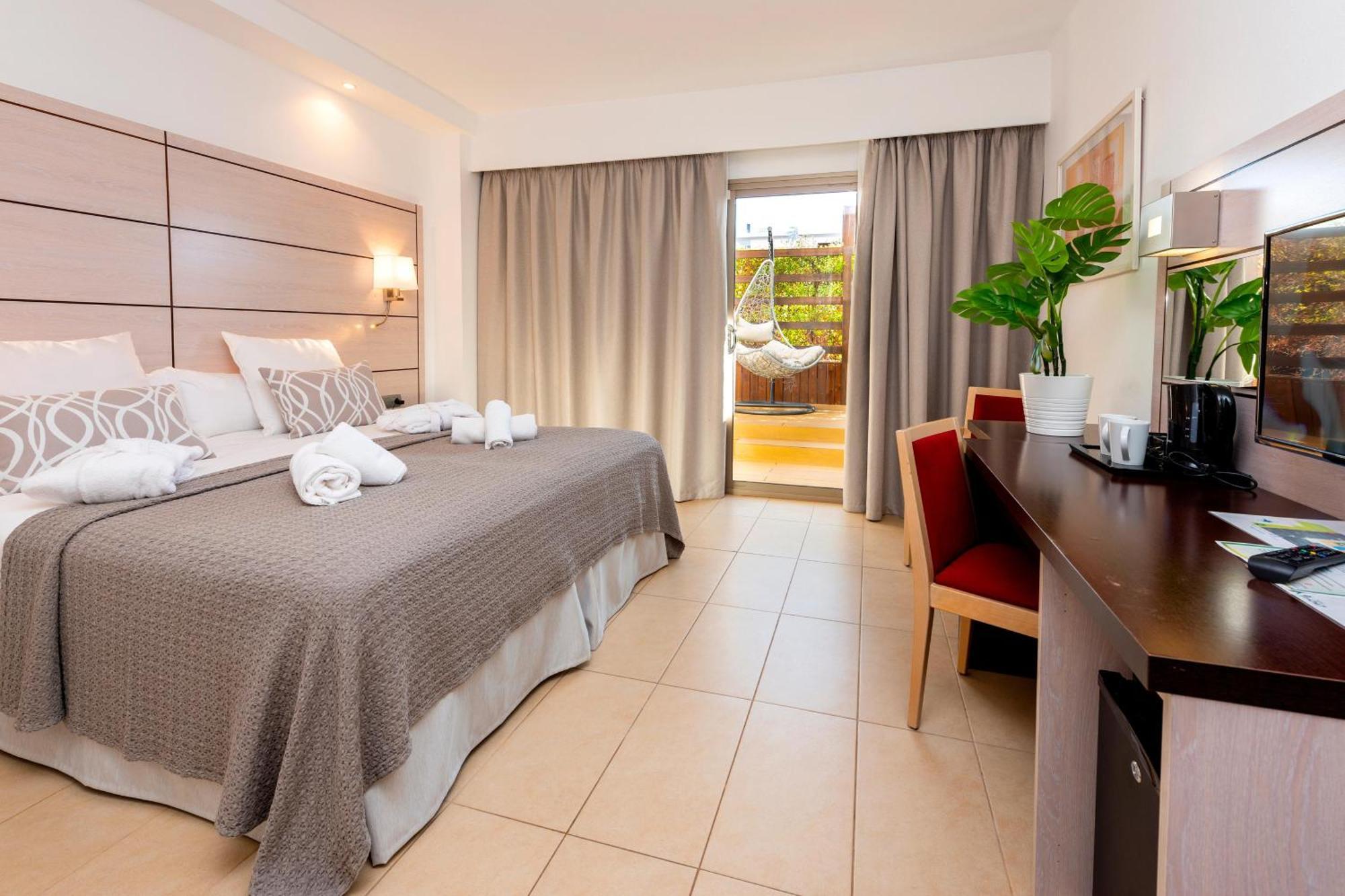 Hotel Puchet Ibiza San Antonio  Exterior foto